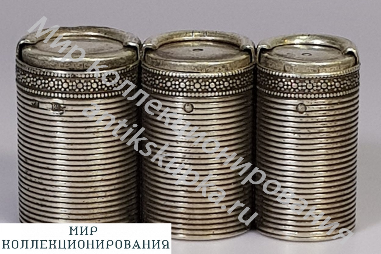 Монетница серебряная. серебро 84 пр. вес 58.5 гр. Монетница серебряная. серебро 84 пр. вес 58.5 гр.
