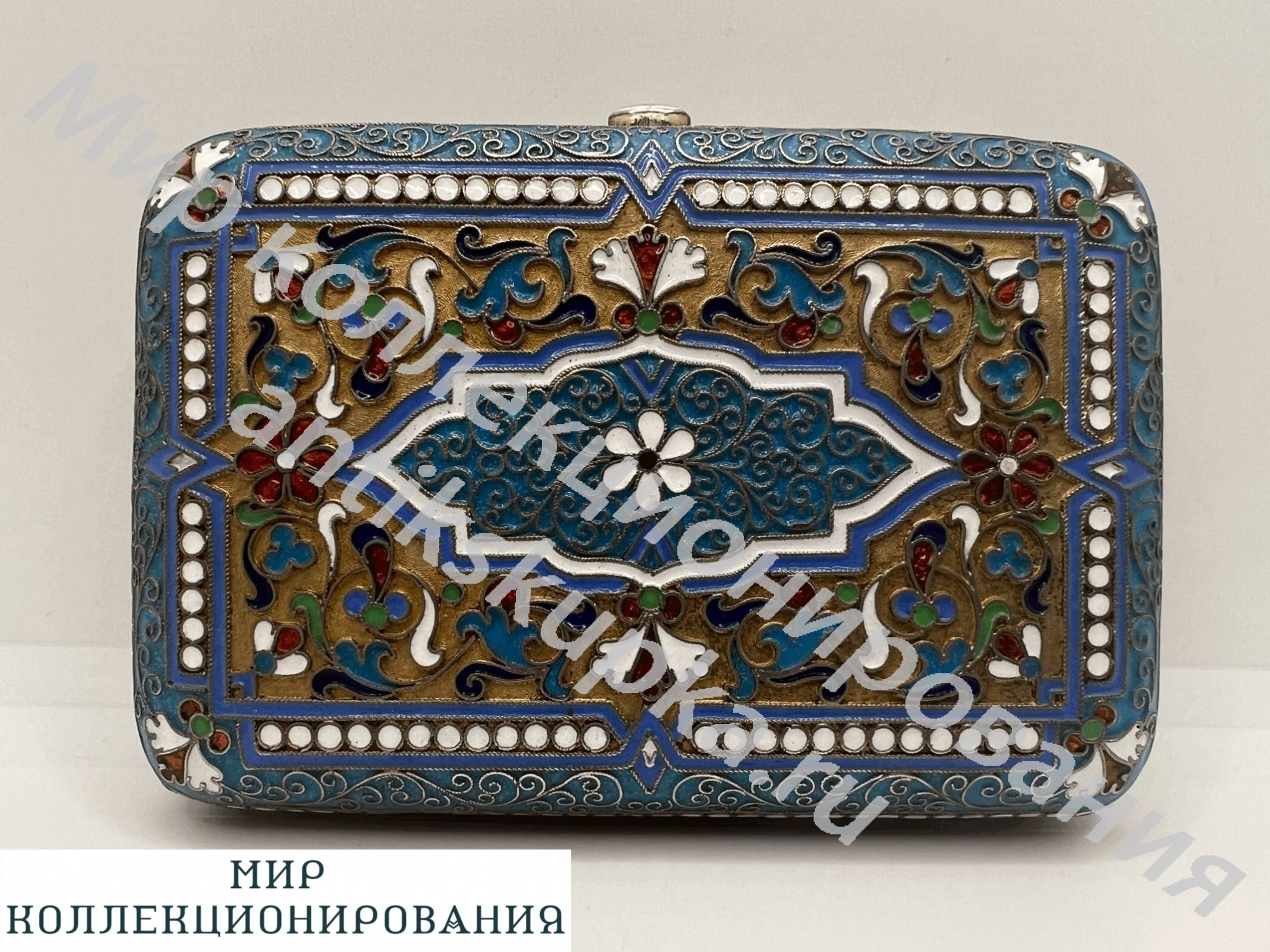 Портсигар серебро эмаль. 84 проба, 184,5 грамма. клеймо 1895 год. Портсигар серебро эмаль. 84 проба, 184,5 грамма. клеймо 1895 год.