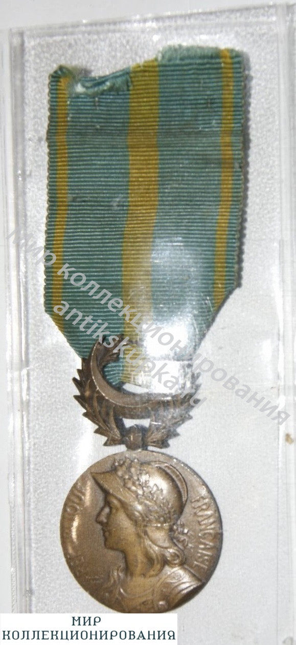 Франция Медаль за военные операции на Ближнем Востоке 1915-1918 года Франция Медаль за военные операции на Ближнем Востоке 1915-1918 года