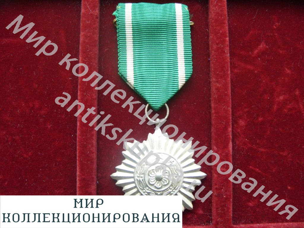 Медаль Награда Для Восточных Народов Без Мечей Германия 3 Рейх Медаль Награда Для Восточных Народов Без Мечей Германия 3 Рейх