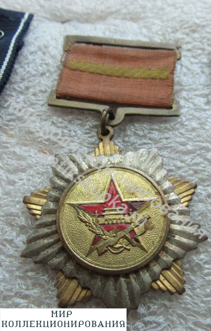 Медаль за военные заслуги. Китай Медаль за военные заслуги. Китай