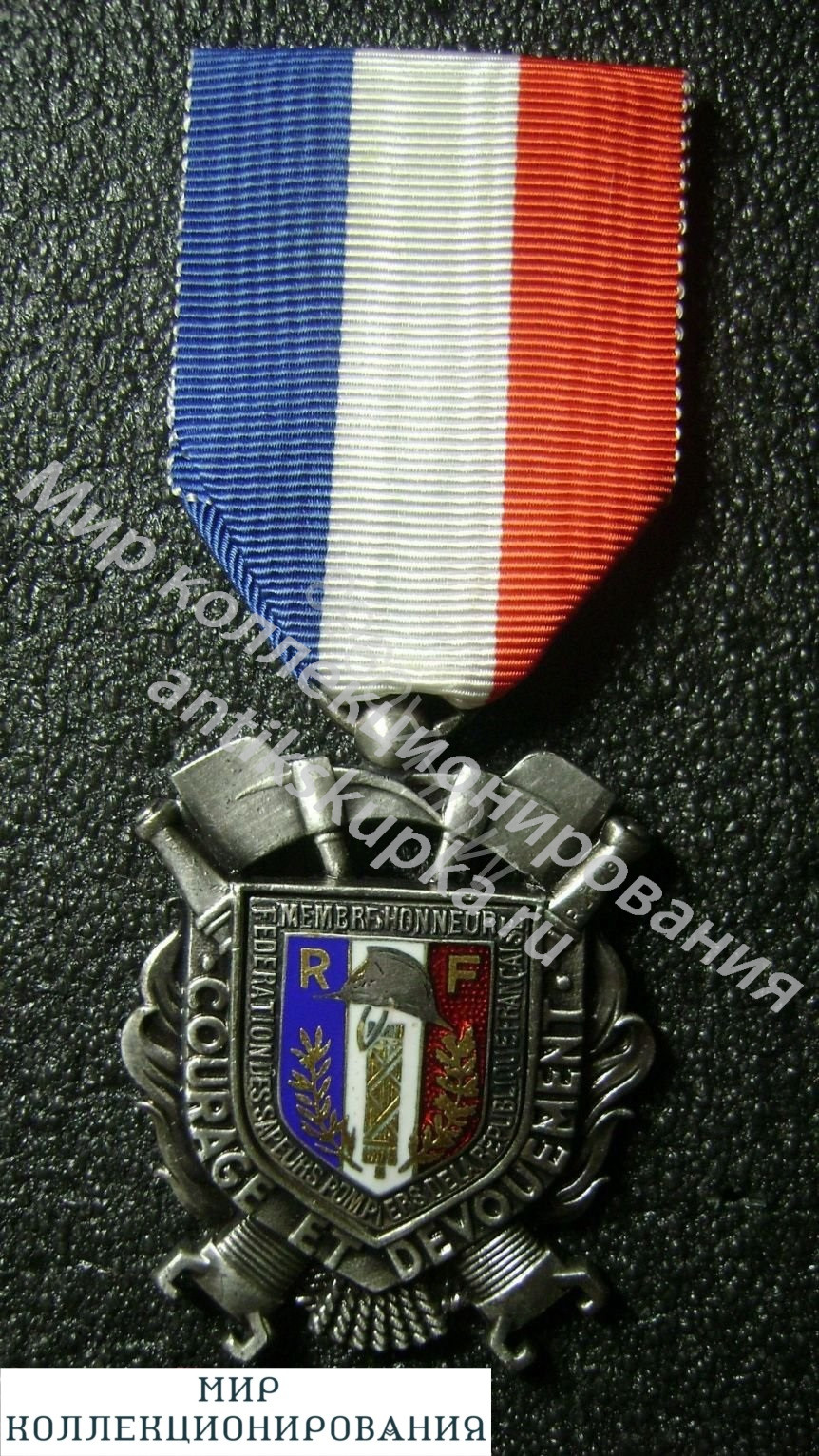 медаль. знак. Франция. медаль. знак. Франция.
